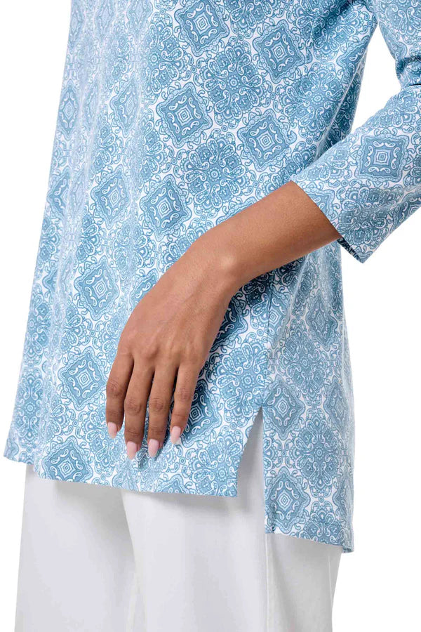 Front detail image of Coolibar St. Lucia tunic in Skyride Diamond Mandala.