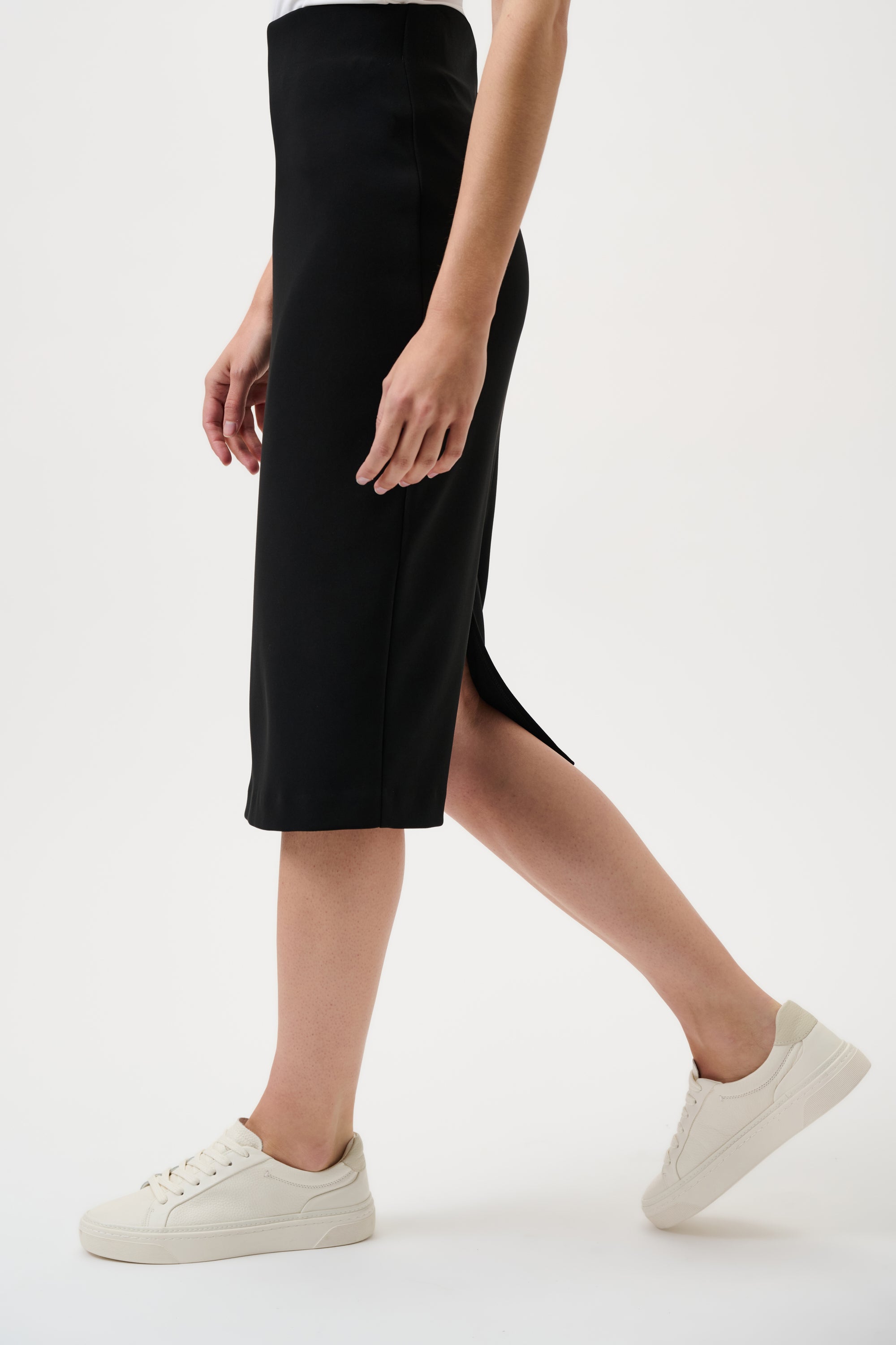Classic Long Pencil Skirt