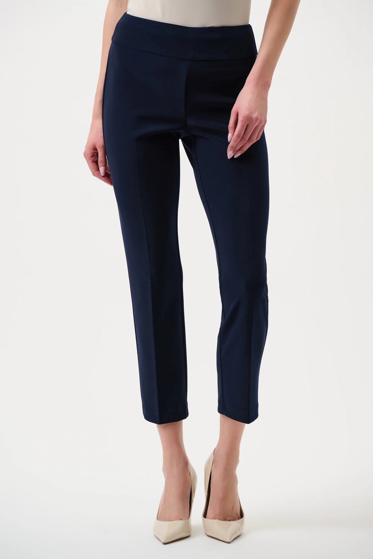 Classic Cropped Pant