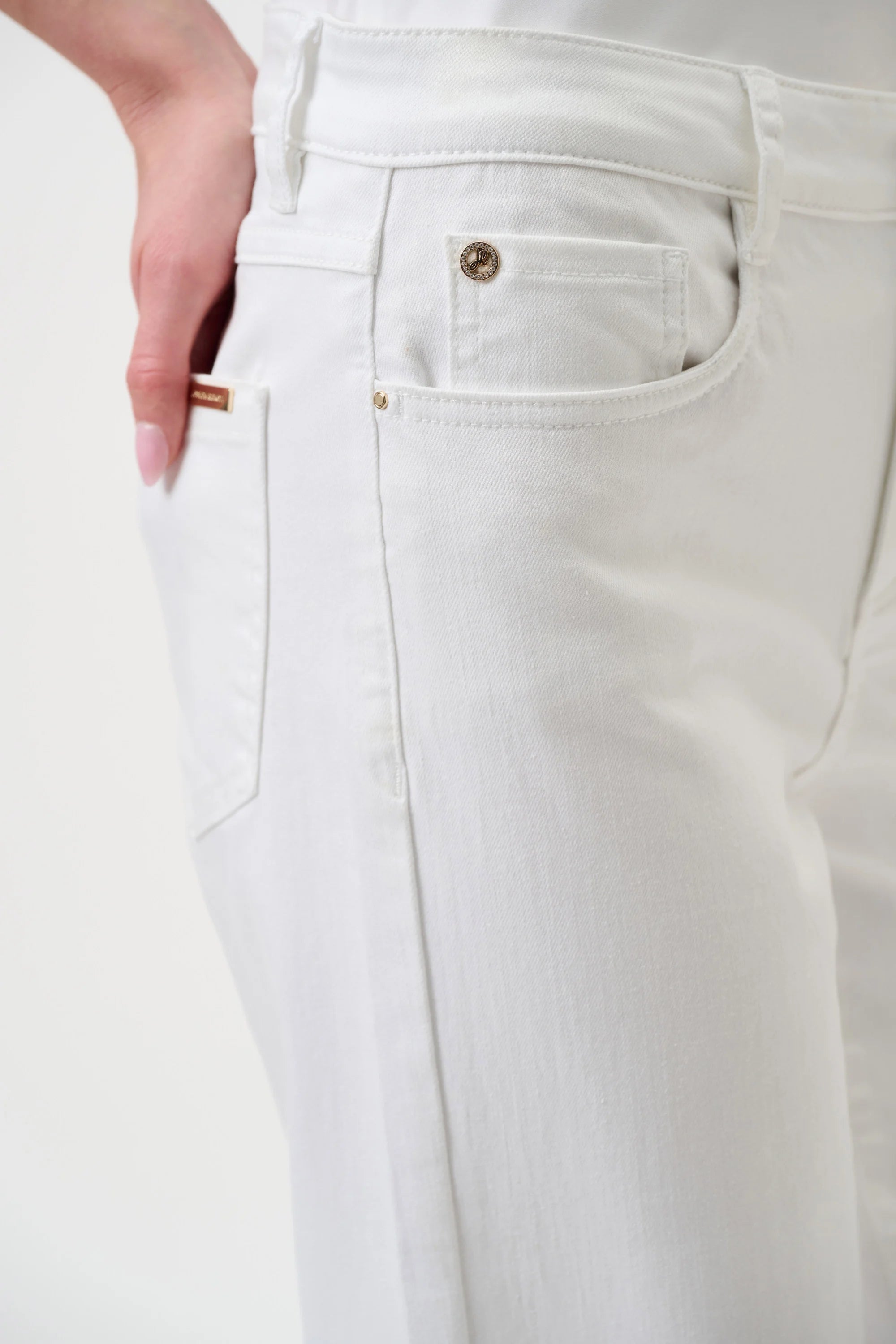 Goldie Classic Wide-Leg Stretch Jeans