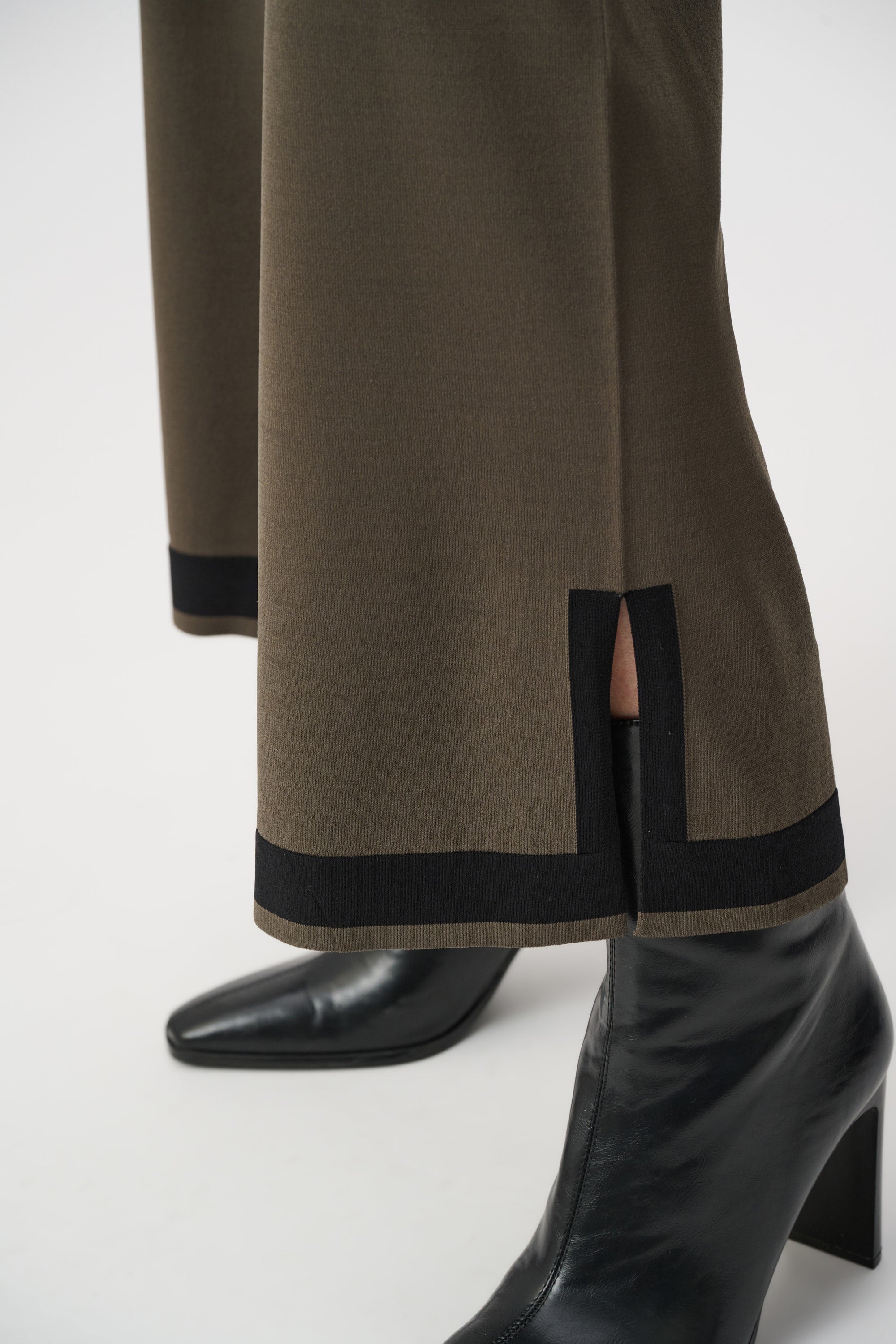 Sweater Knit Colour Block Culotte Pants