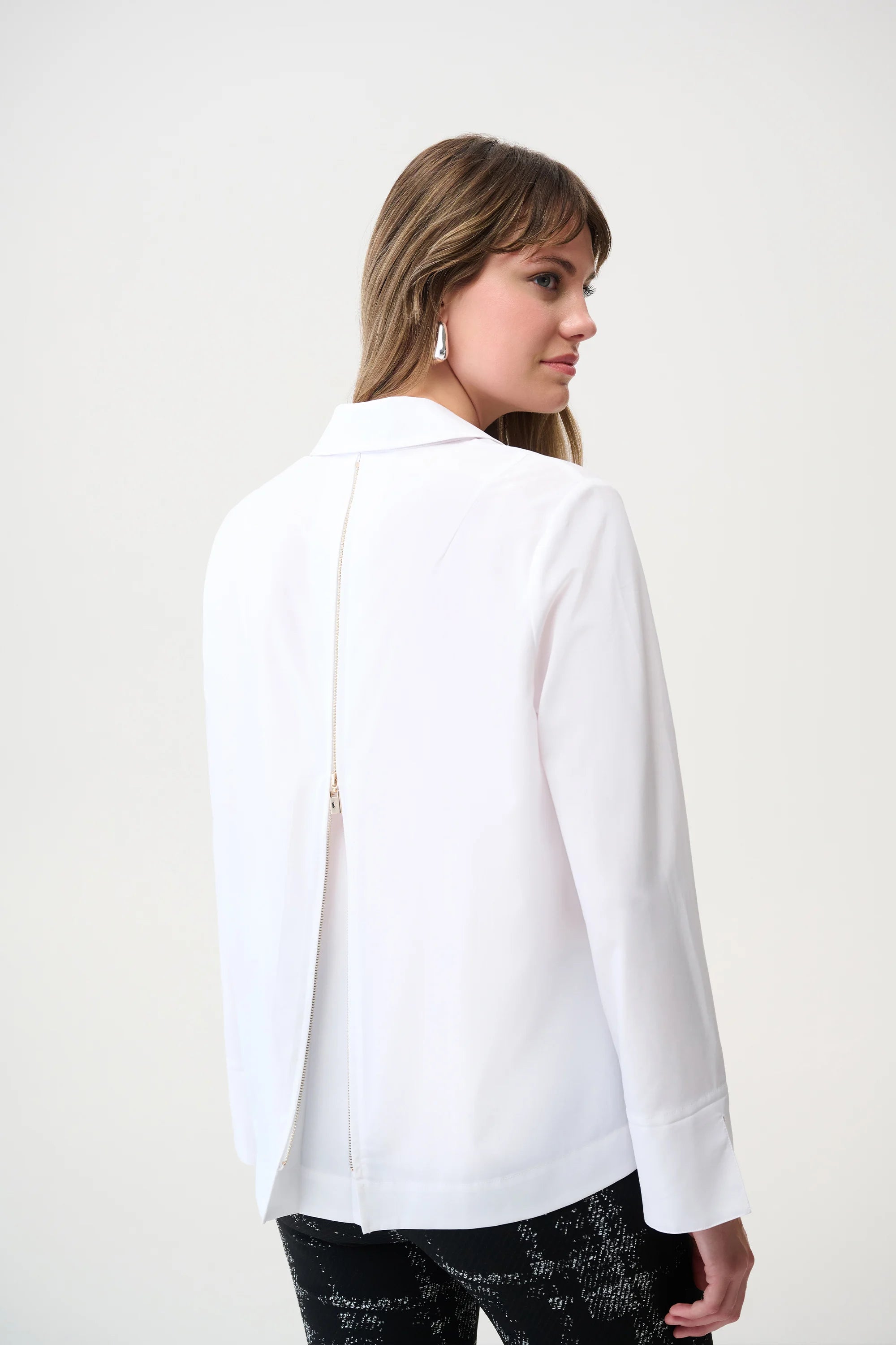 Stretch Poplin Button-Front Blouse with Zipper Accent