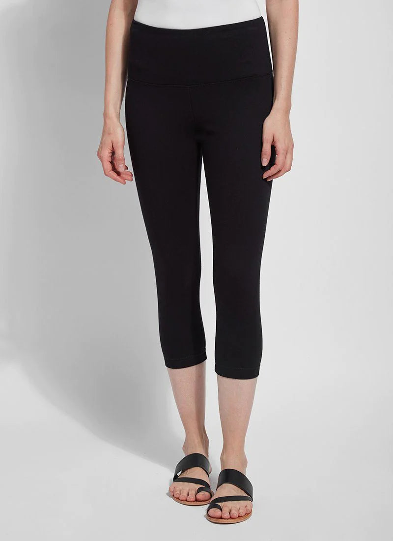 Front image of Lysse denim capri. Pull on black bottoms.