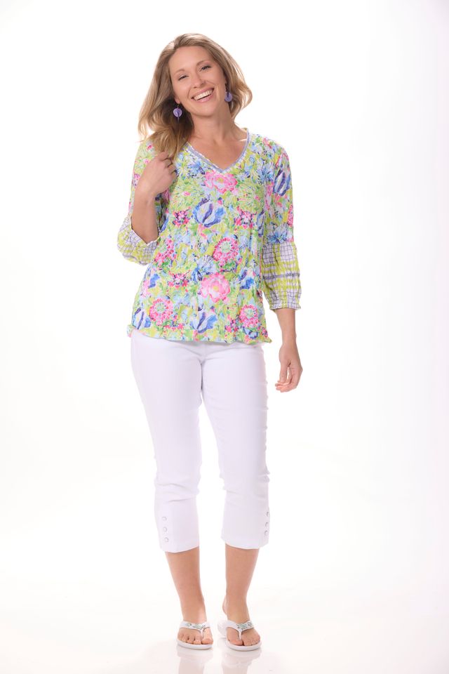 3/4 Sleeve V-Neck Crinkle Top