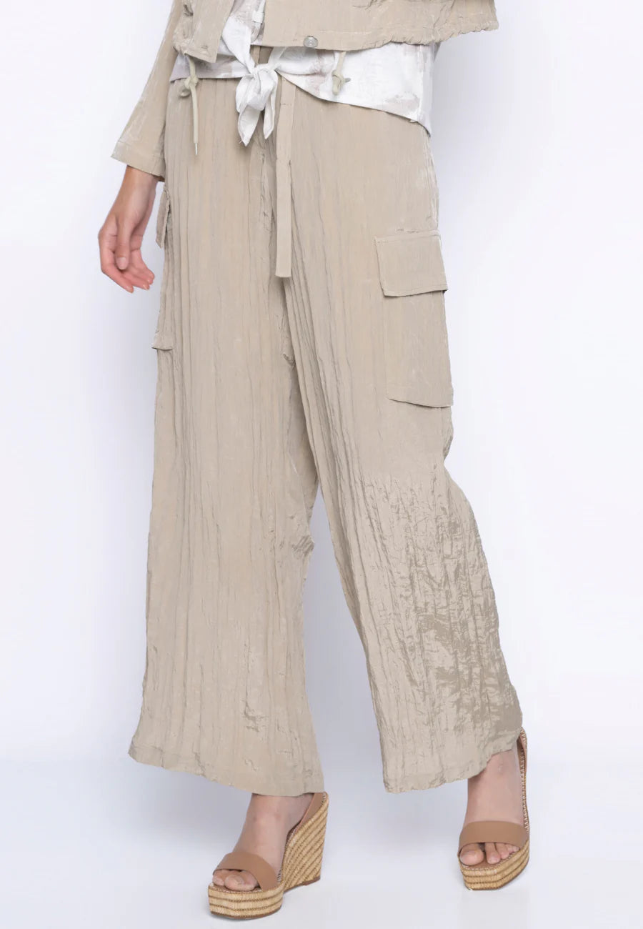 Wide-Leg Cargo Pants