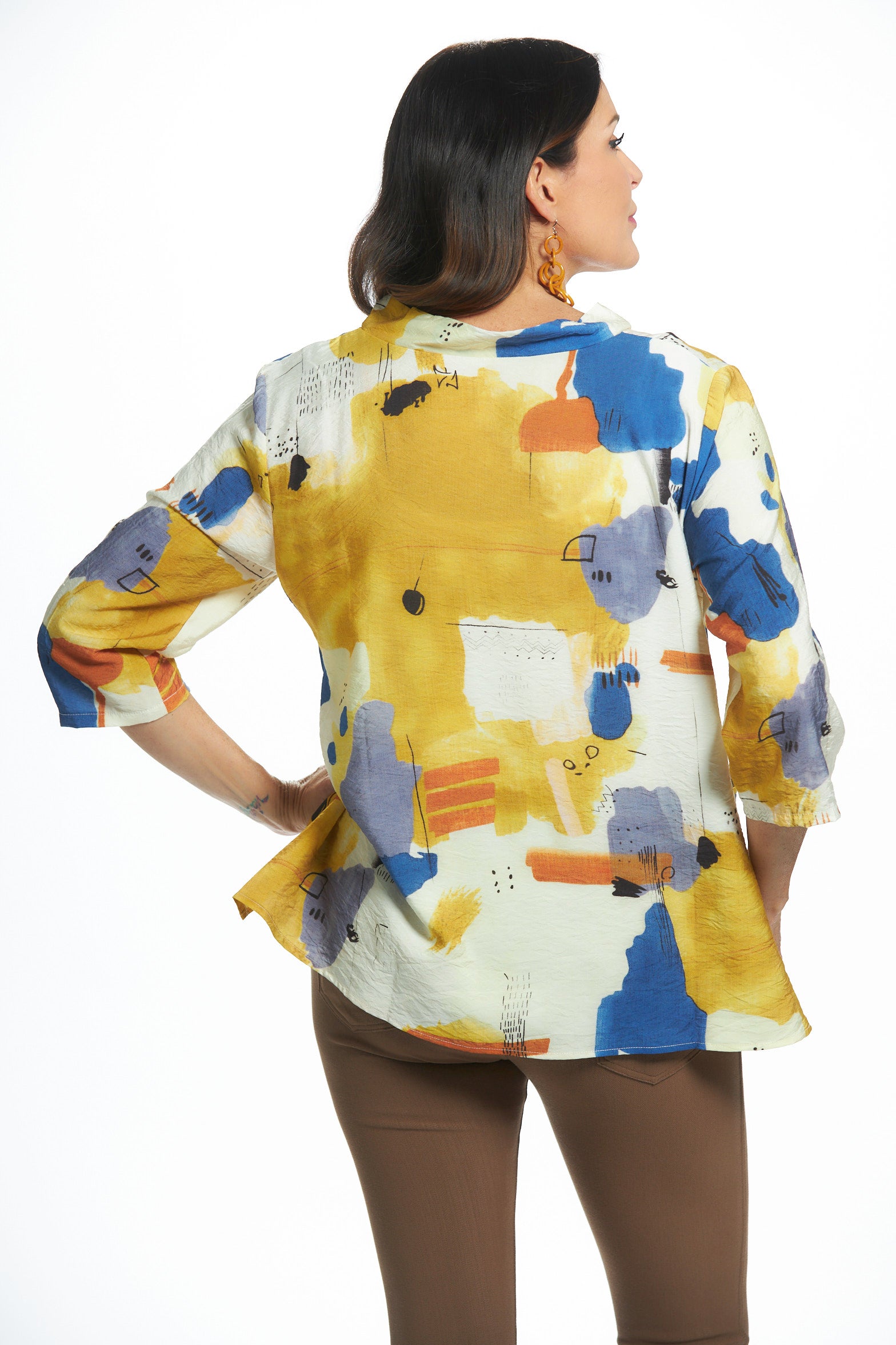 3/4 sleeve yellow print top back view
