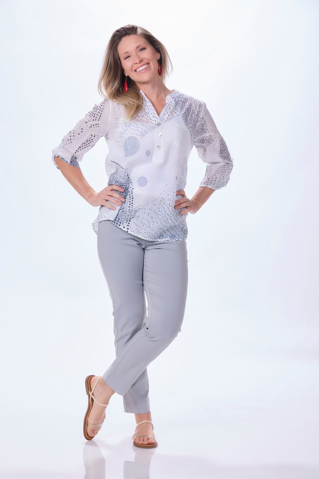 3/4 Sleeve Henley Unity Top