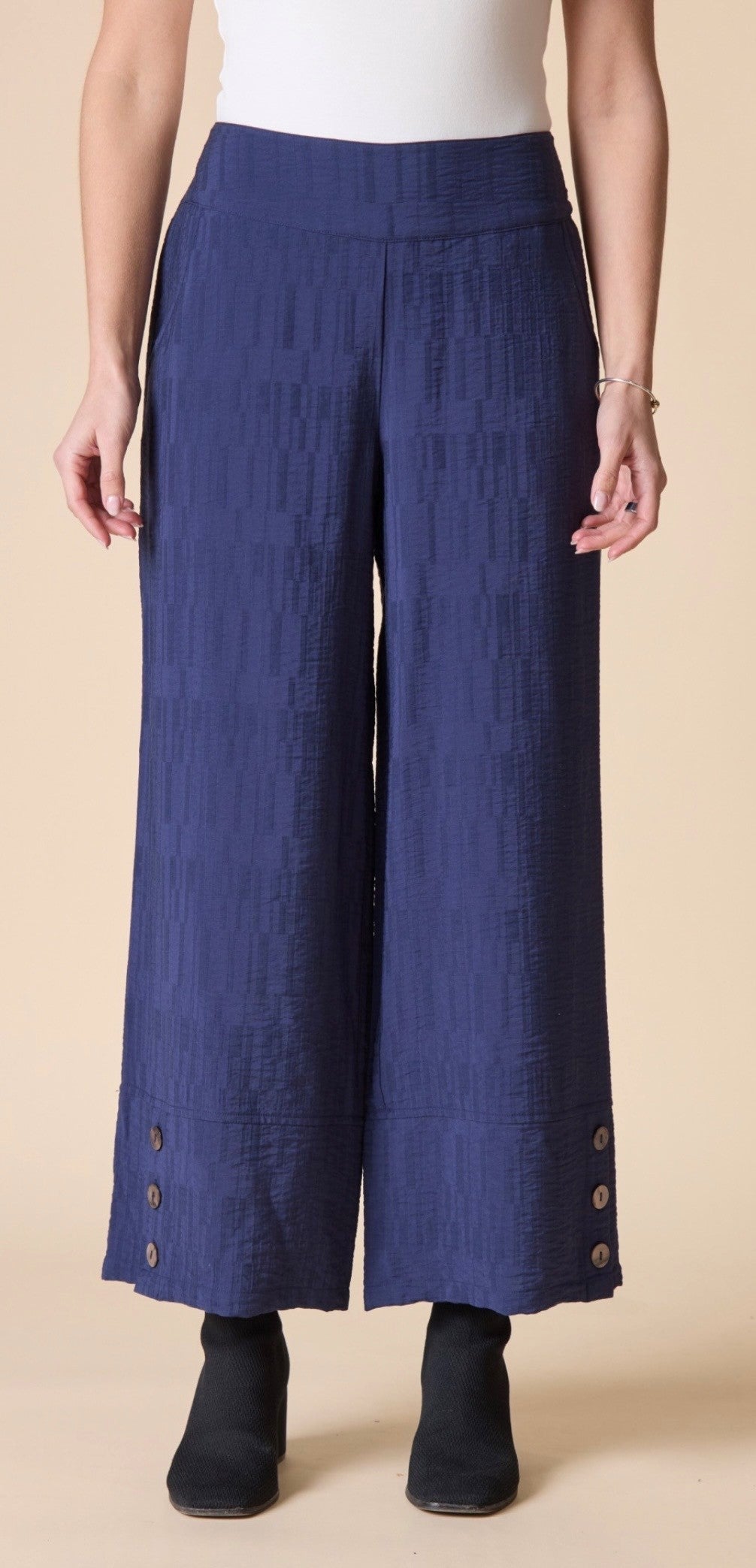 Pull On Button Hem 28" Pant