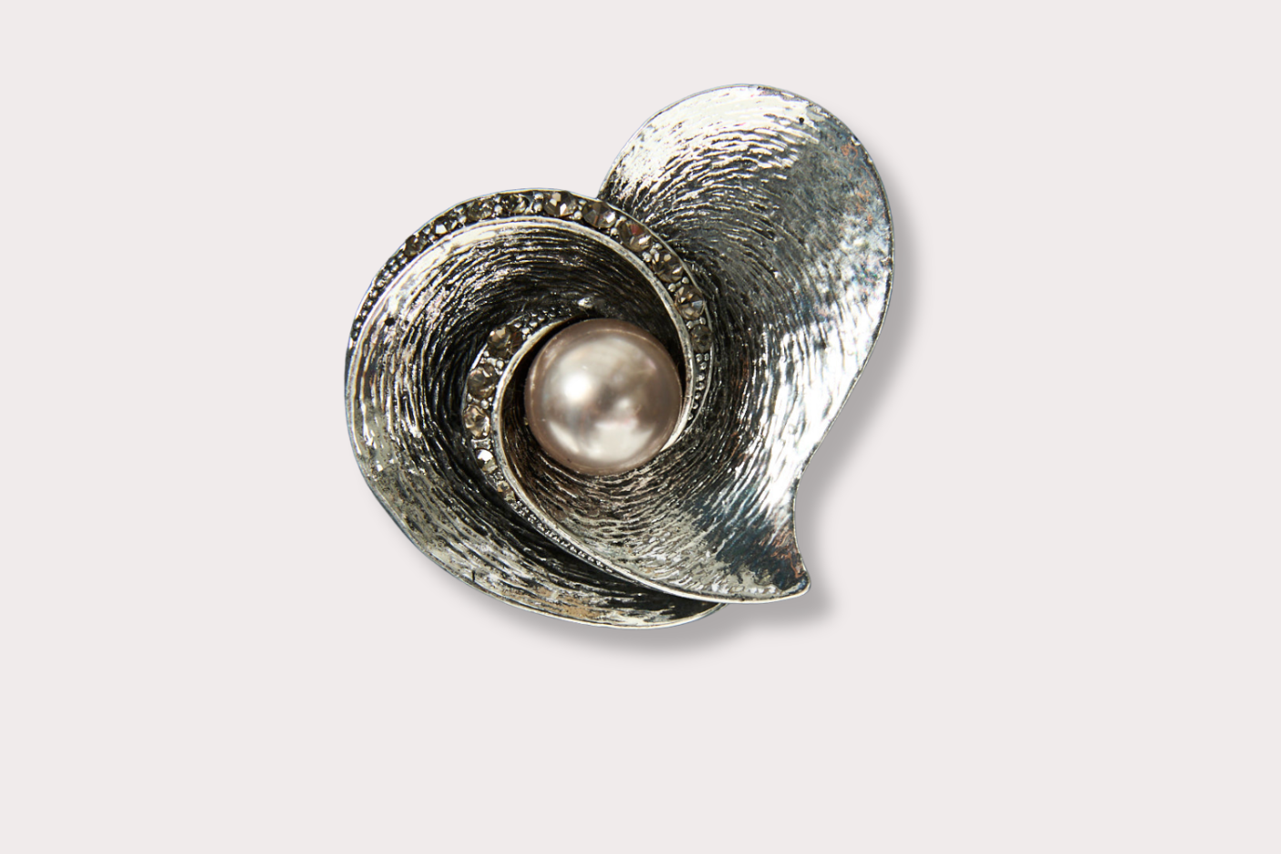 Heart with Pearl Brooch