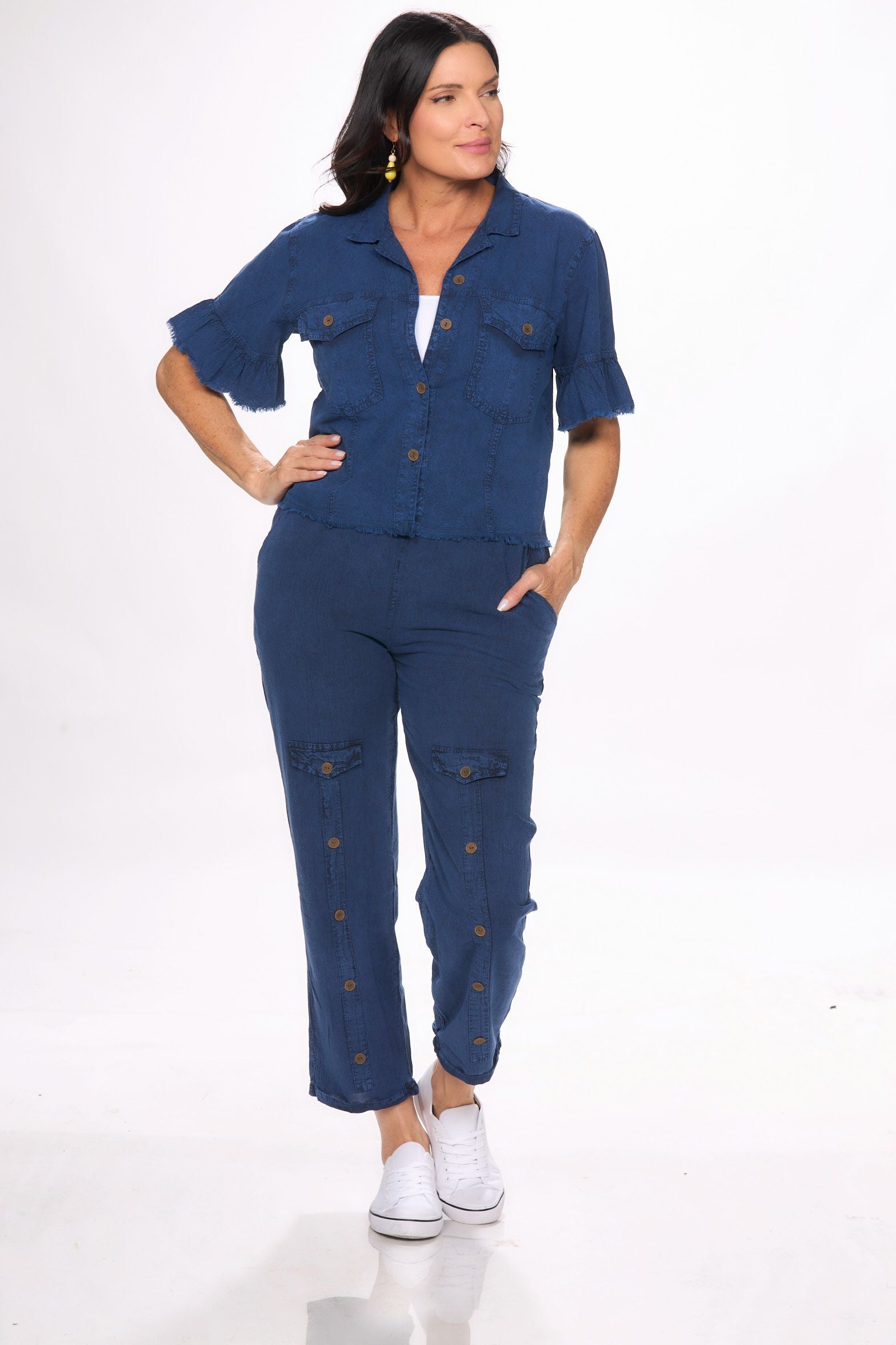 Front image of Giocam pull on dark denim pants.