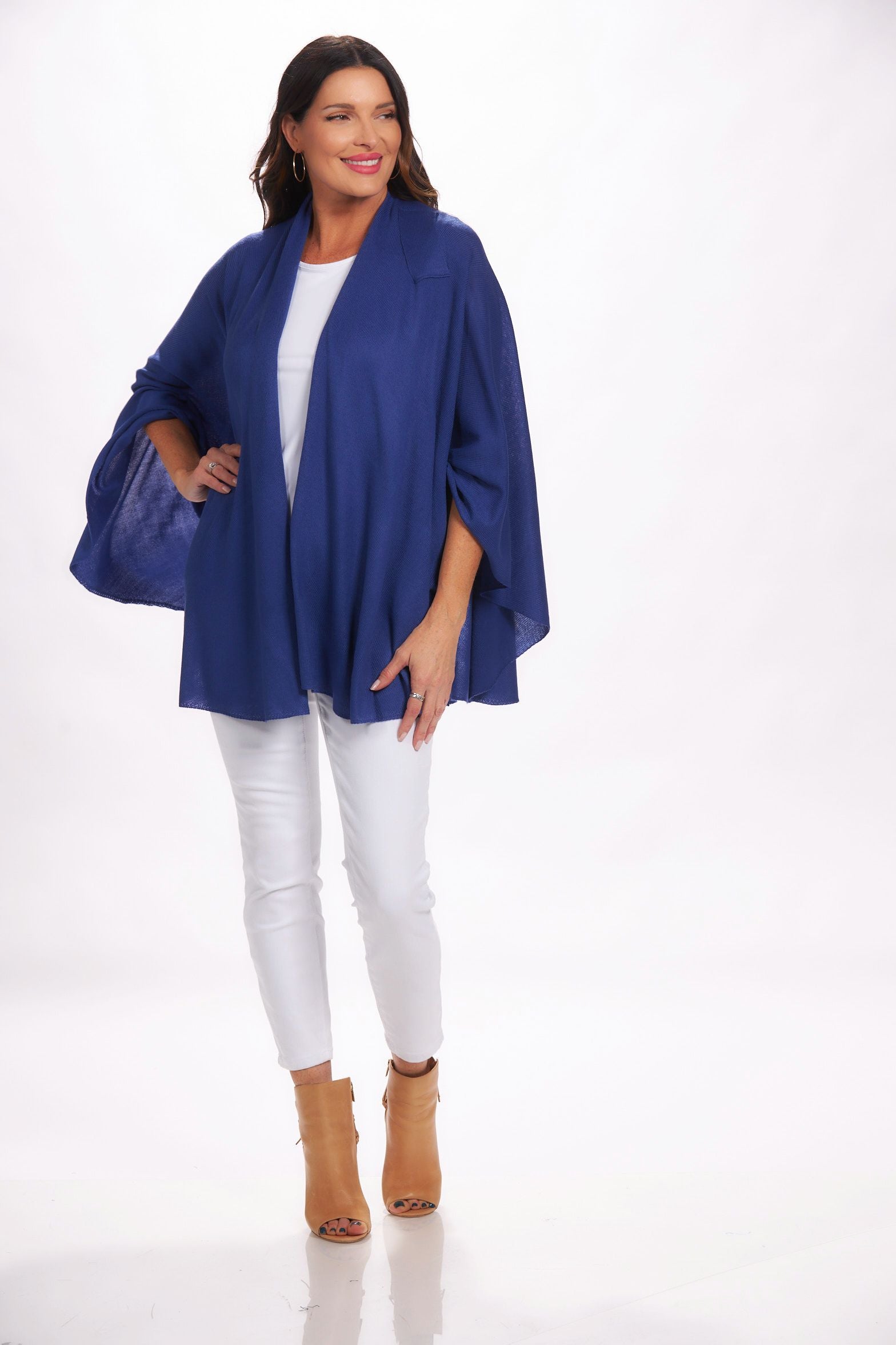 Front image of loop pull through wrap in royal blue.