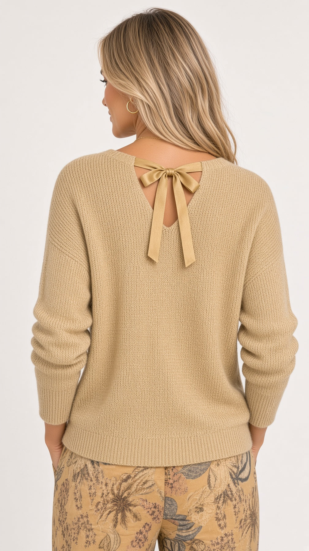3/4 Sleeve Bow Back Sweater