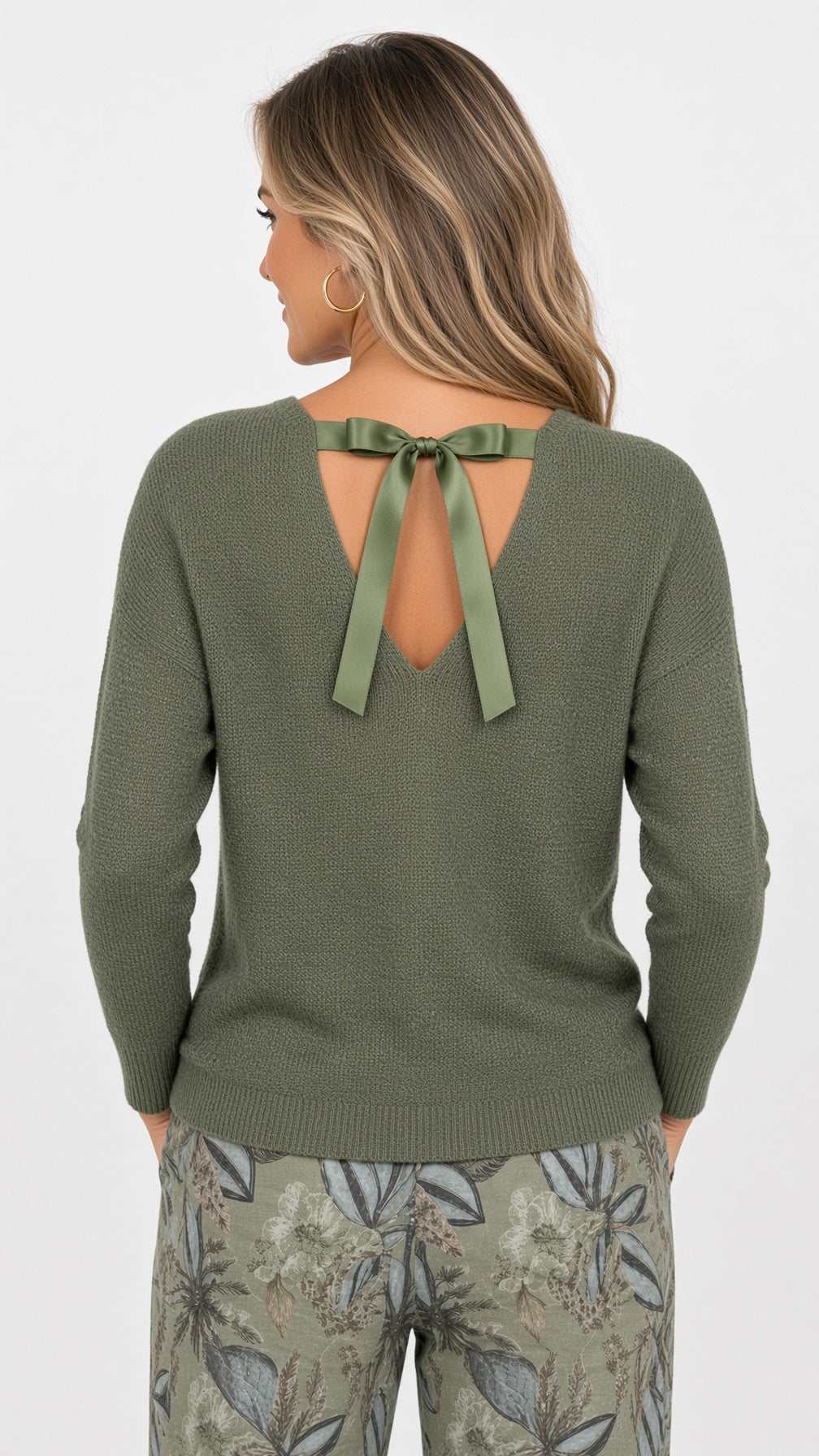 3/4 Sleeve Bow Back Sweater