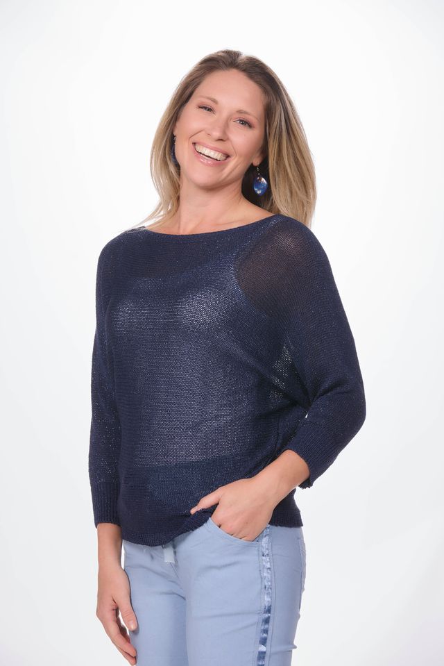 Sweater with Back Bow