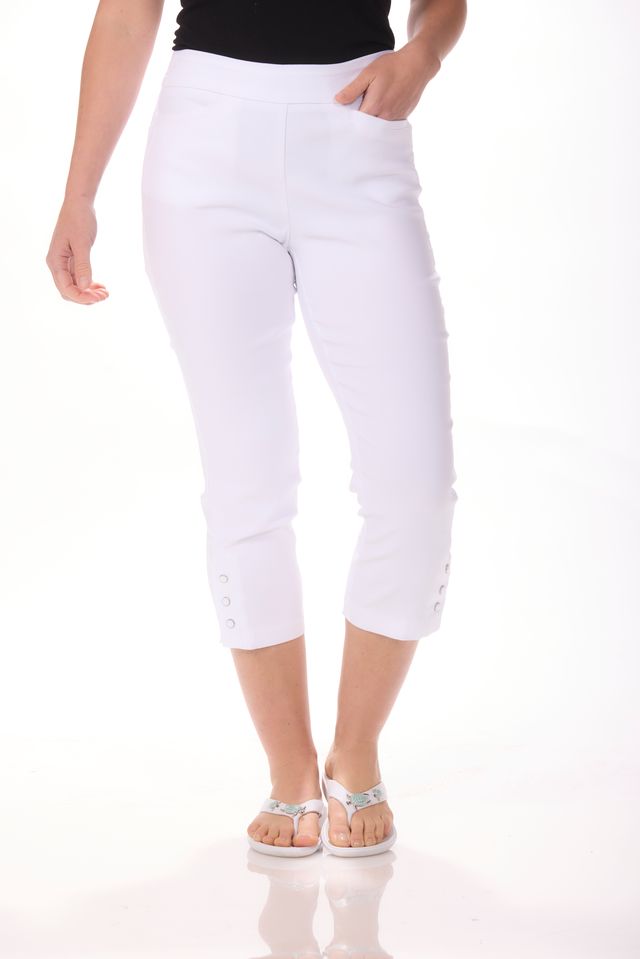 Pull on 22" Capri with Snap