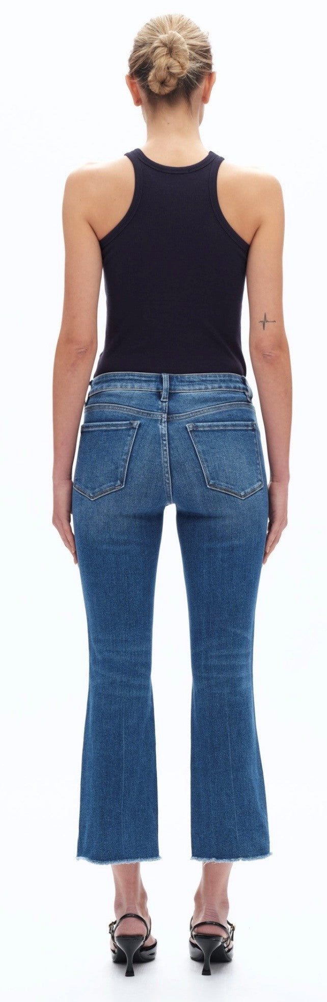 Mid-Rise Crop Frey Hem 27" Jeans