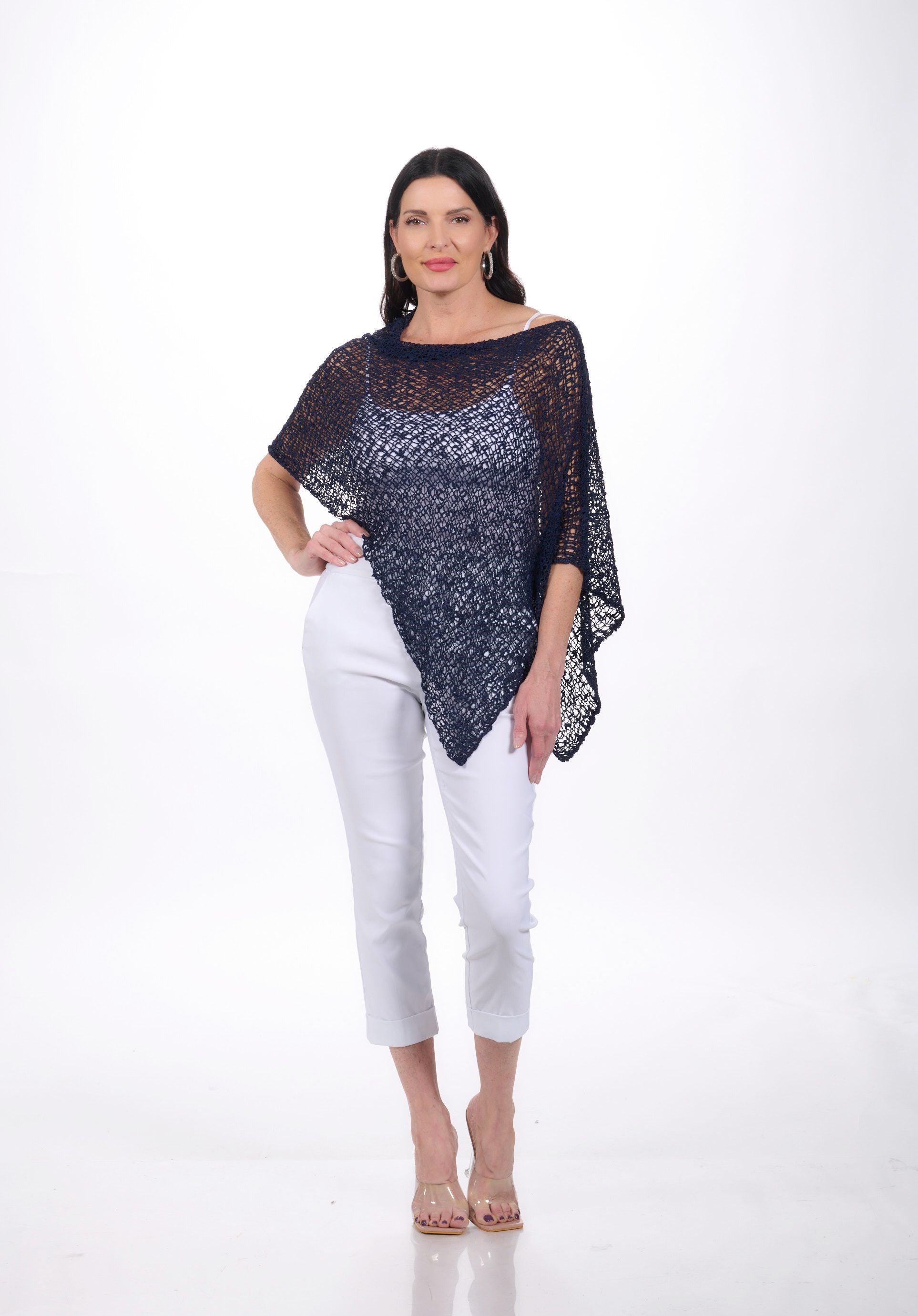 Front image of lost river popcorn poncho.