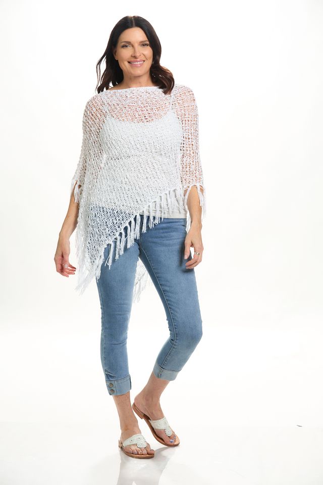 Front image of lost river fringe popcorn poncho in white.