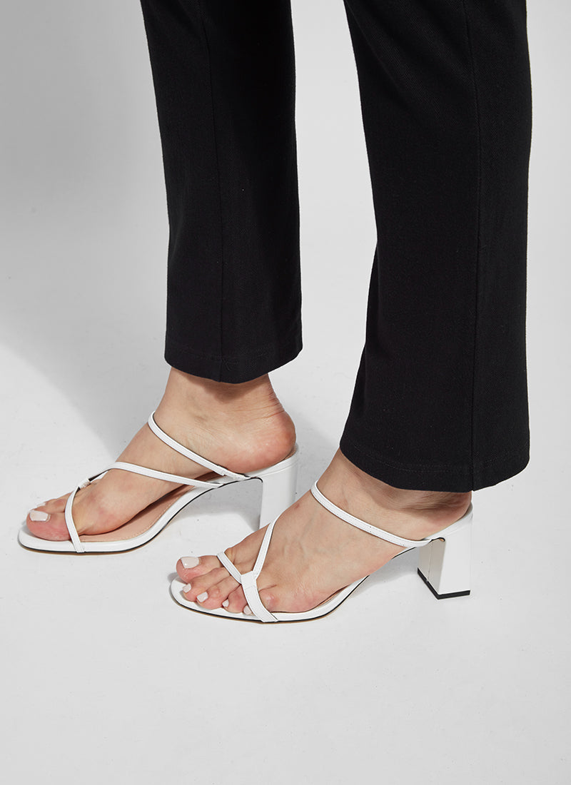 Ankle pant view of Lysse denim straight leg pant. Pull on black pant.