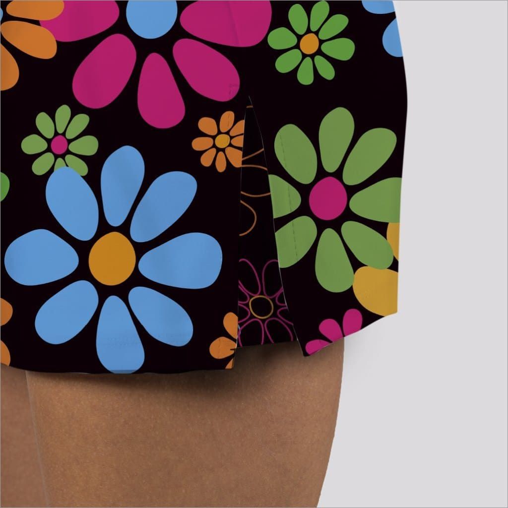 Front detail image of skort obsession night daisies skort. Pull on floral printed skort.
