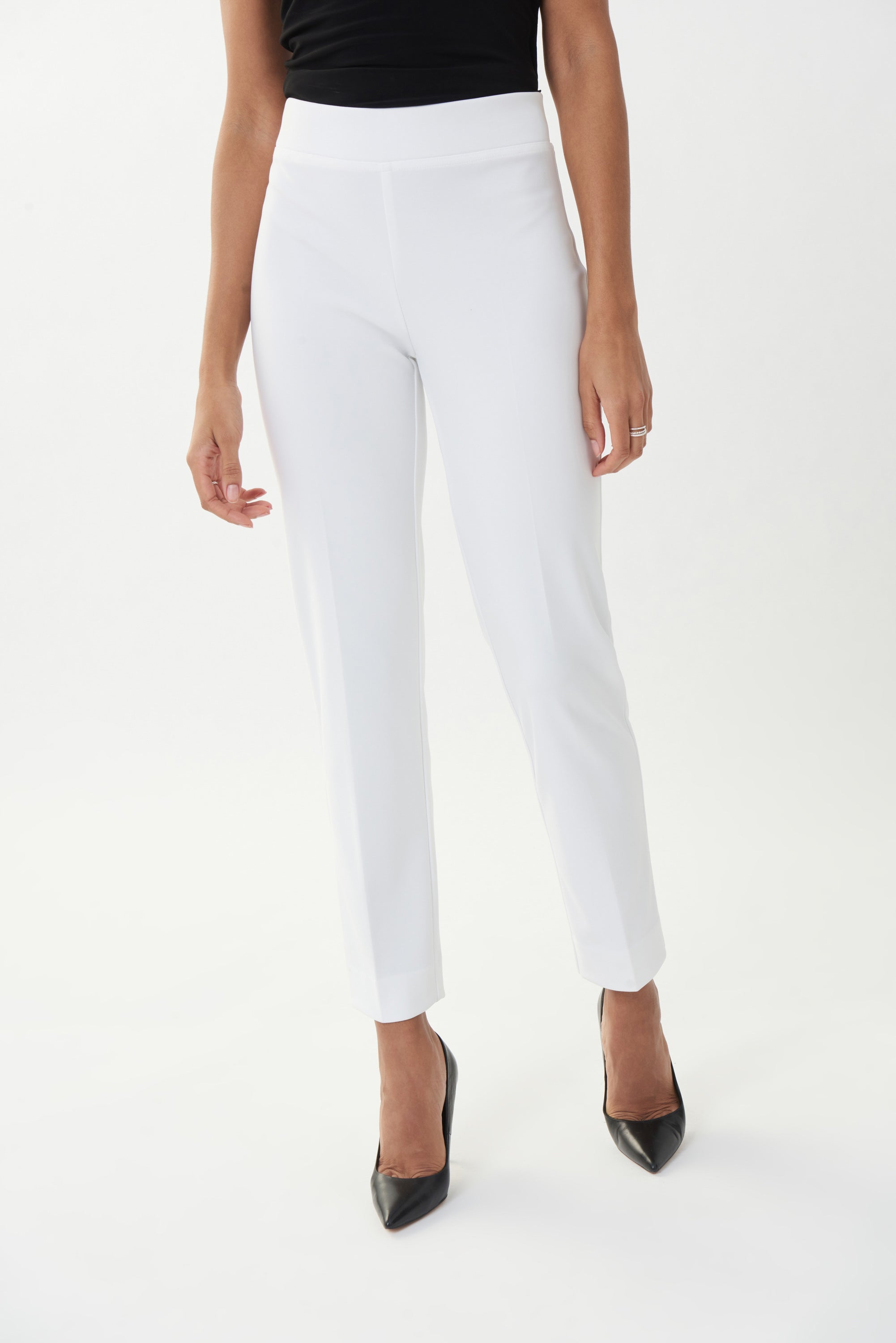 Front image of Joseph Ribkoff pull on classic straight pant in vanilla.