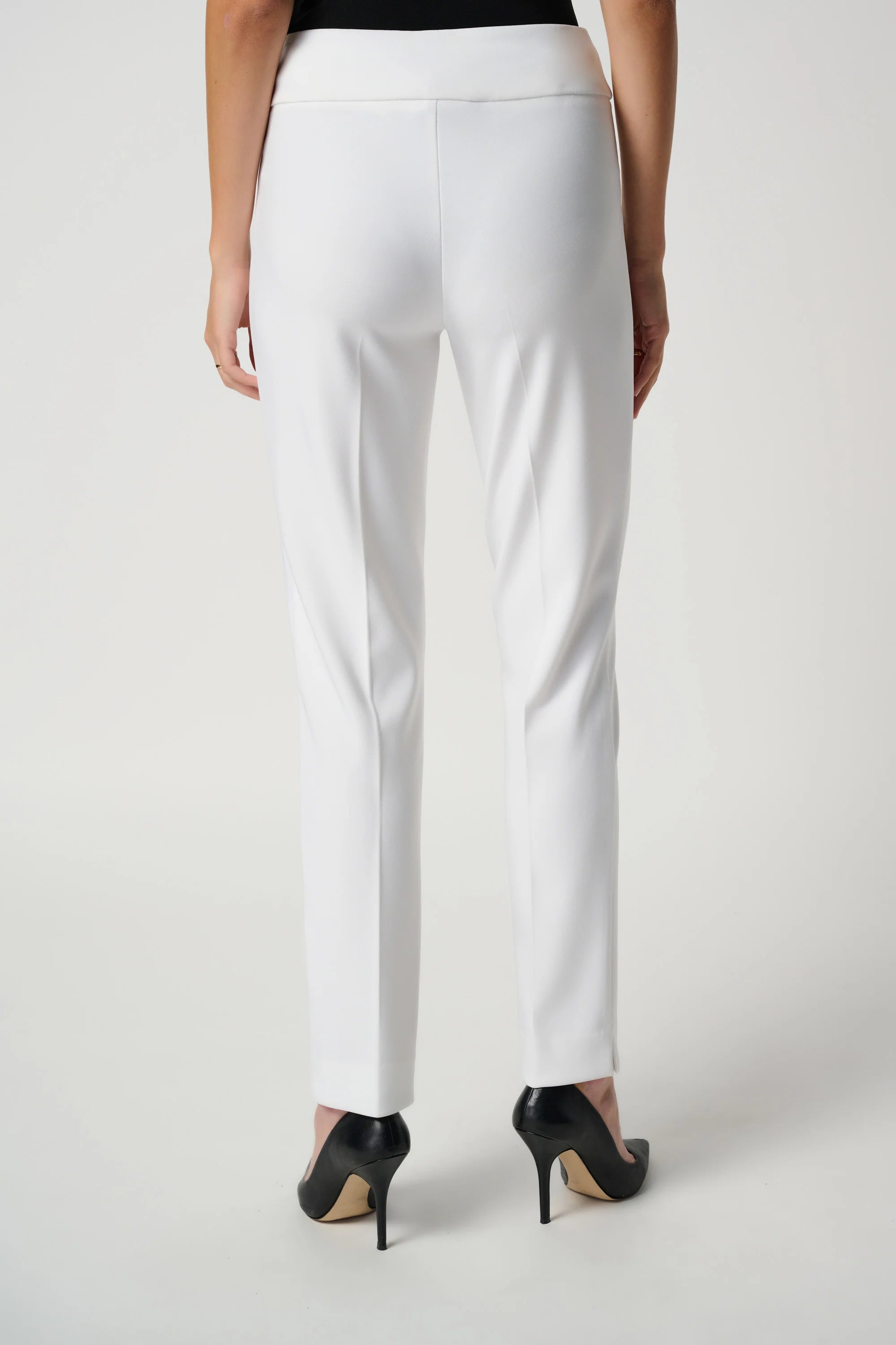 Back image of Joseph Ribkoff pull on classic tailored slim pant in vanilla.