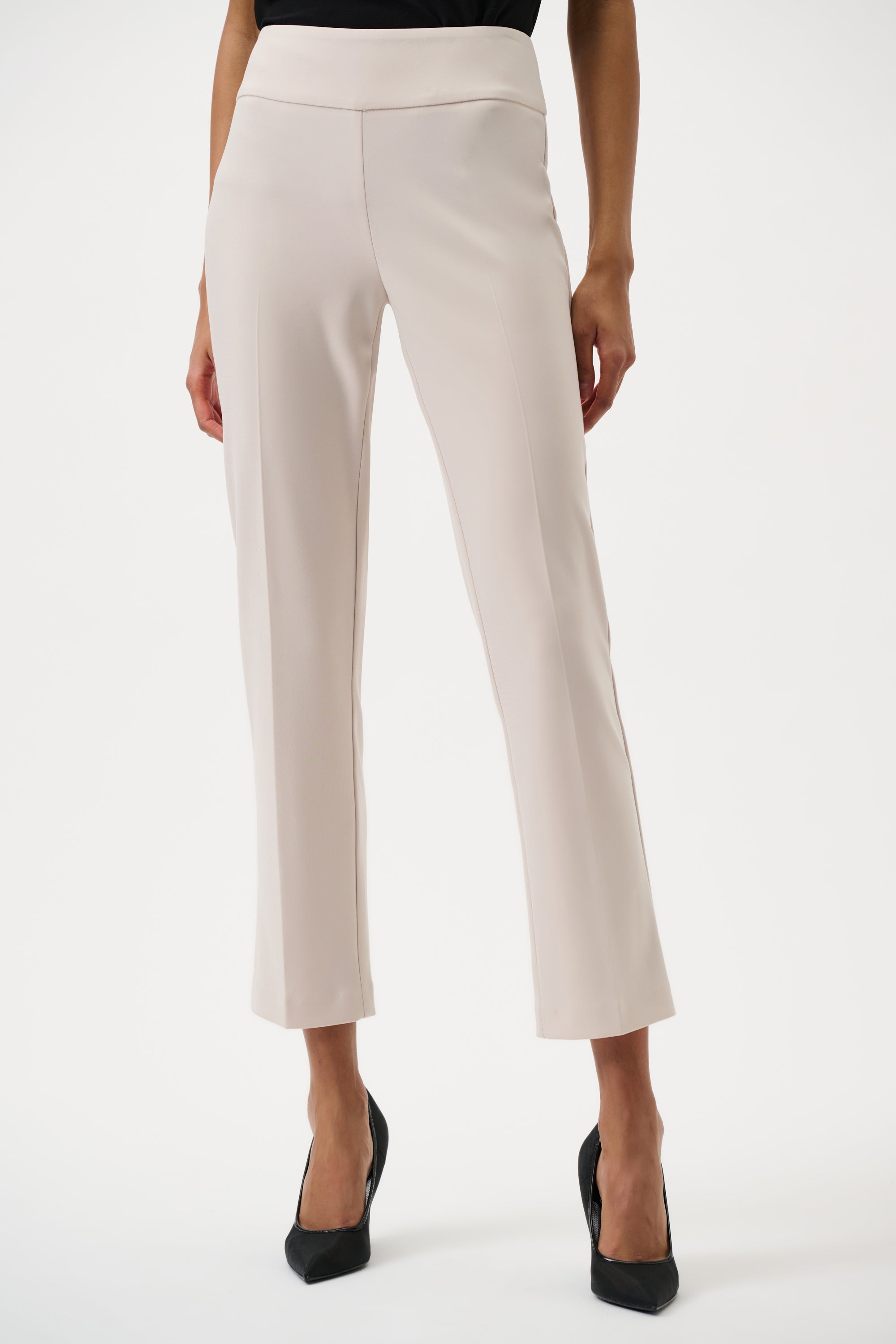 Classic Cropped Pant