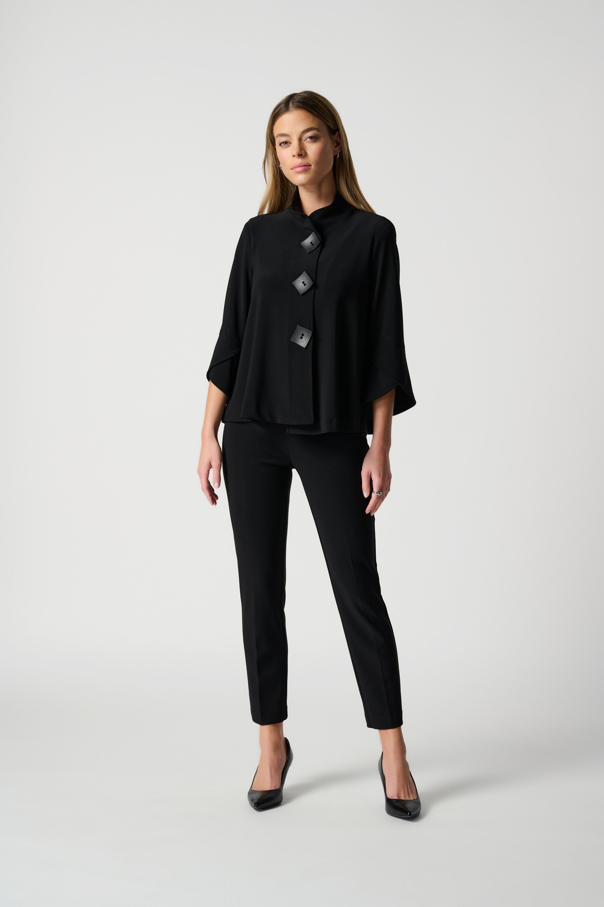 Front image of Joseph Rinkoff pull on classic cropped pant in black.