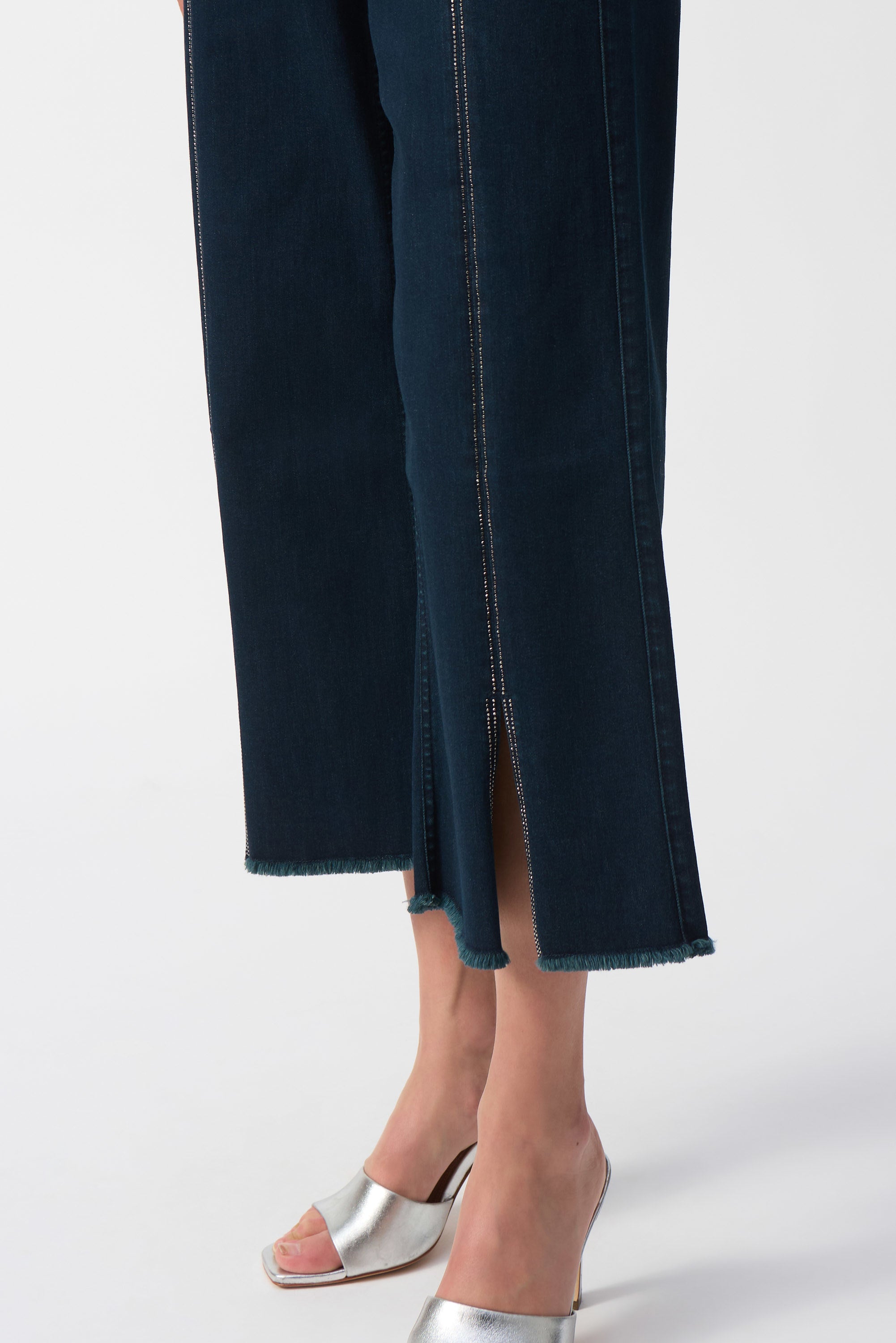 Front image of Joseph Ribkoff culotte jean with embellishments. 