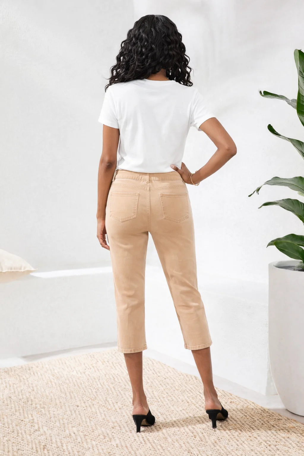 Pull on 22" Canvas Denim Capri