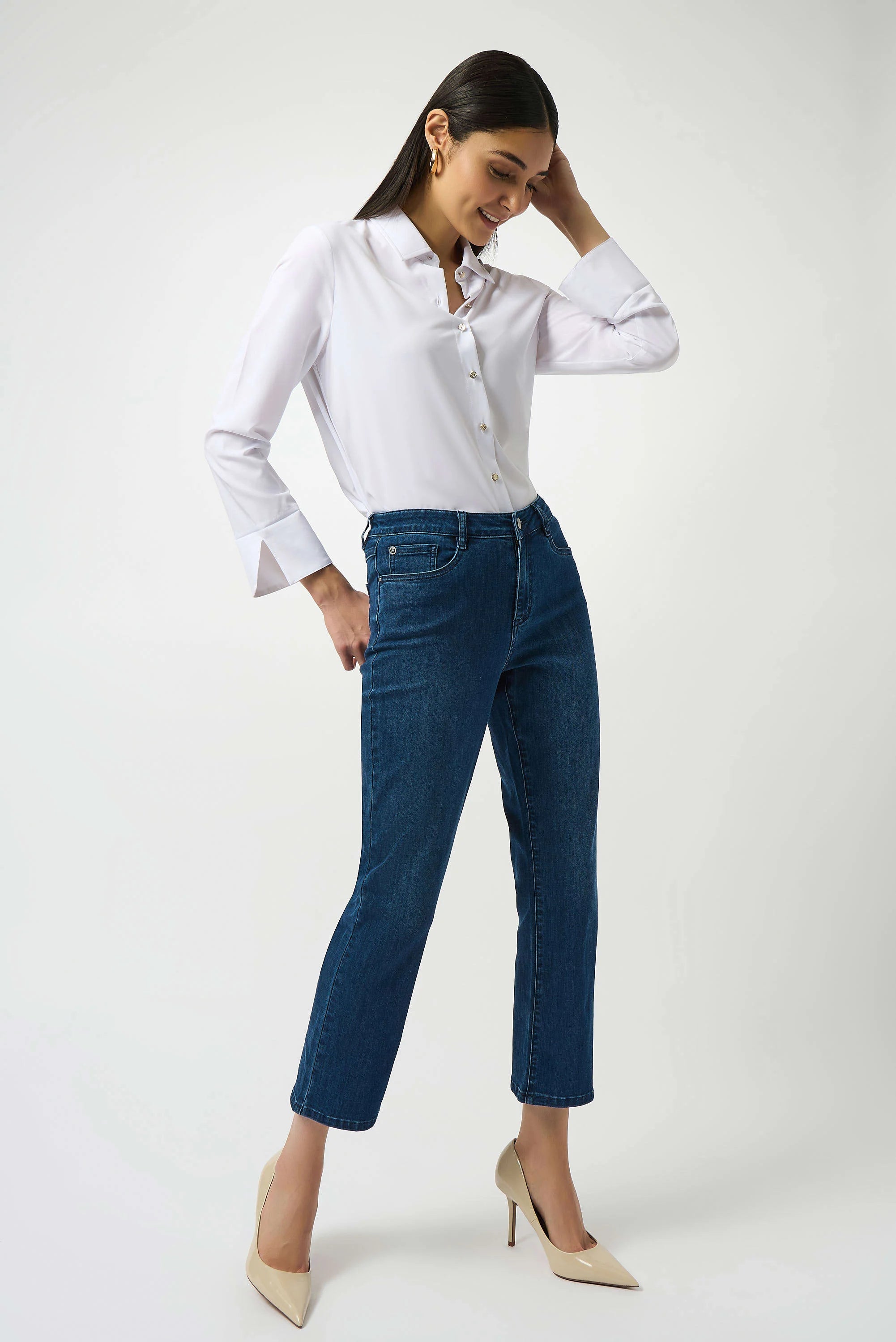 Front image of Joseph Ribkoff classic straight leg pant.