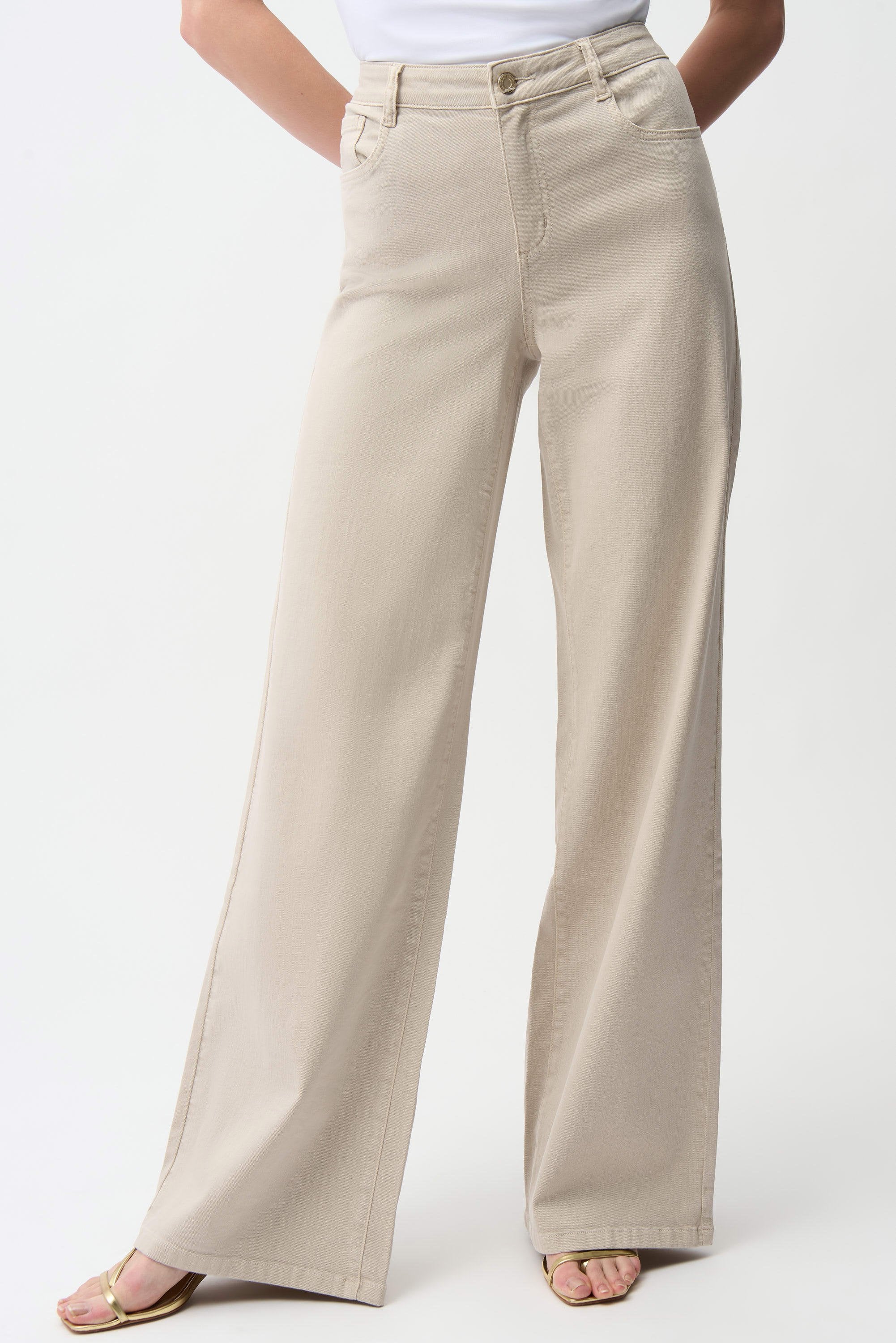 Front image of JR Goldie pant in moonstone.