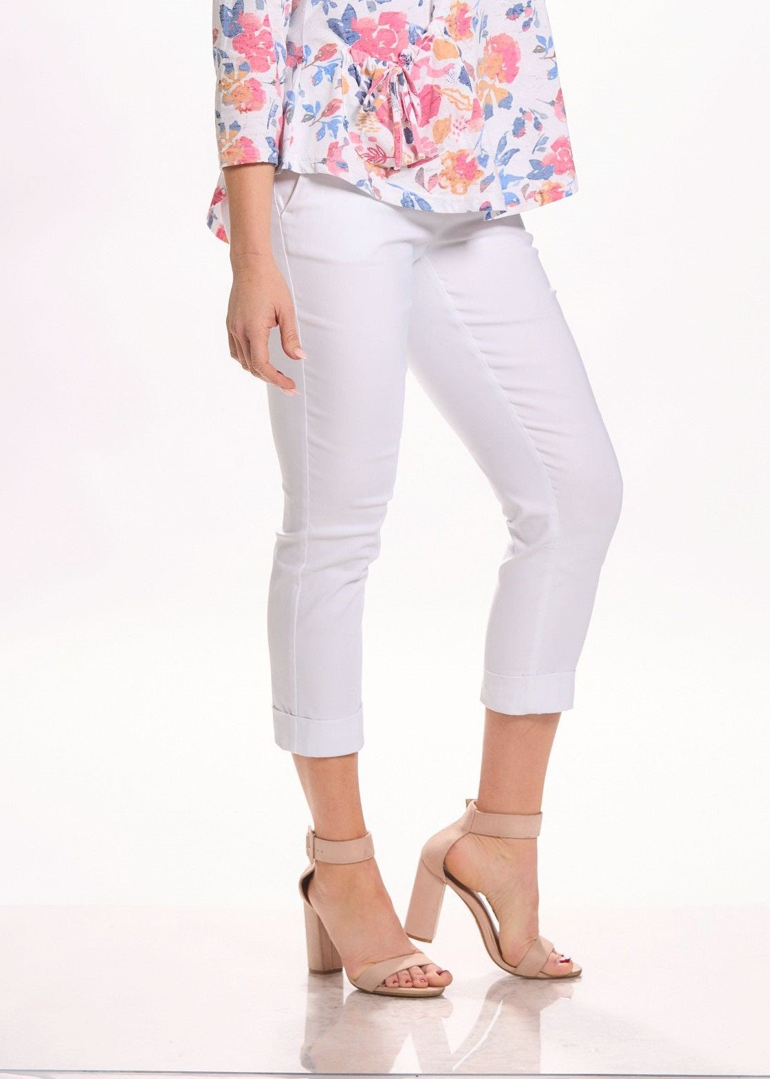 Front image of white pull on tribal capri bottoms. 