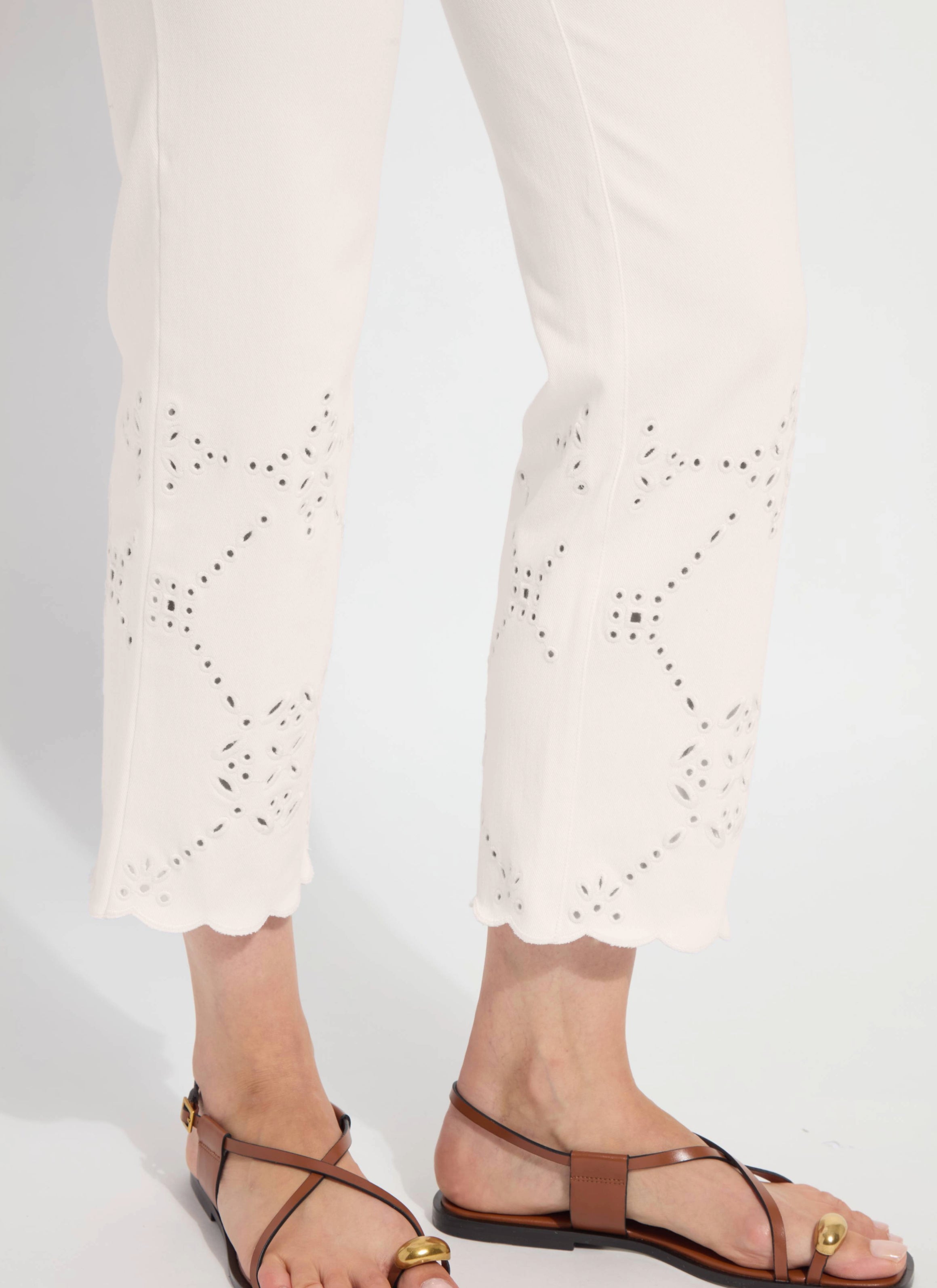 Billie Eyelet Straight Denim (26" Inseam)