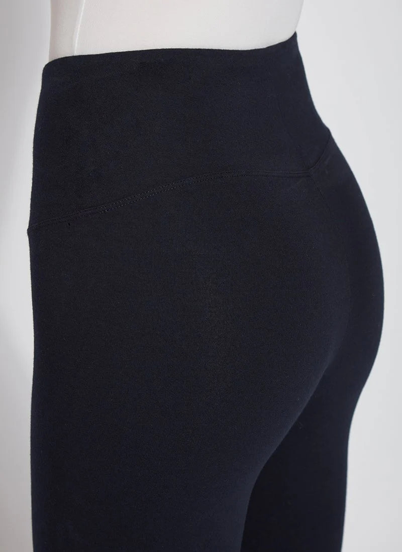 Back detail image of Lysse pull on cotton leggings.