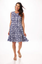 Sleeveless Print Seam Crinkle Dress