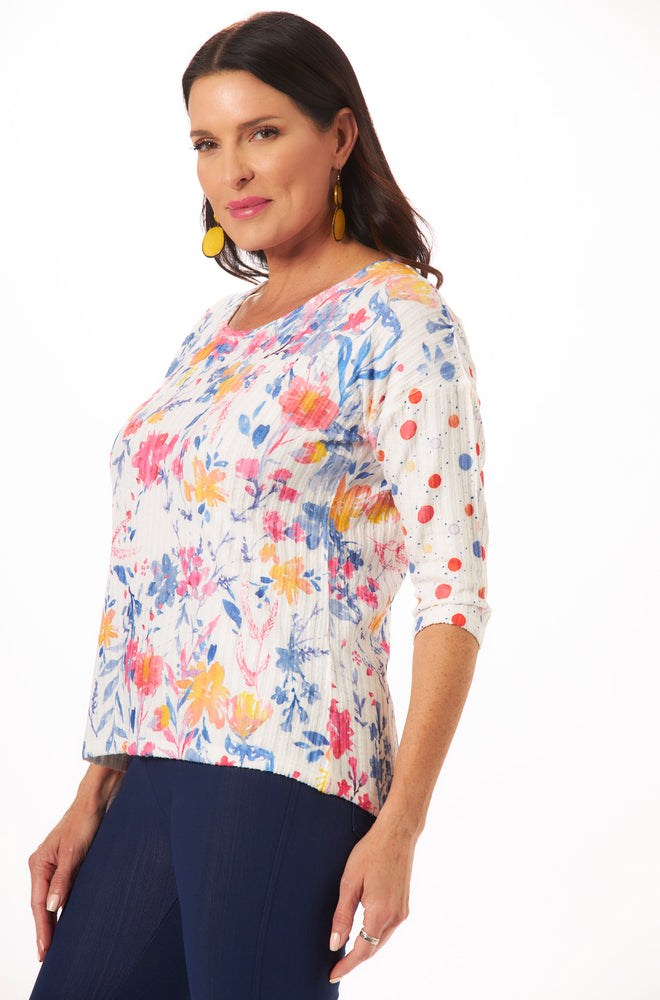 back view of floral 3/4 sleeve top 