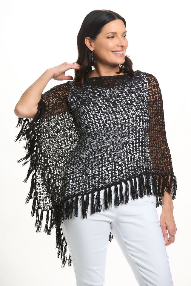 Front image of lost river popcorn poncho with fringe in black. 