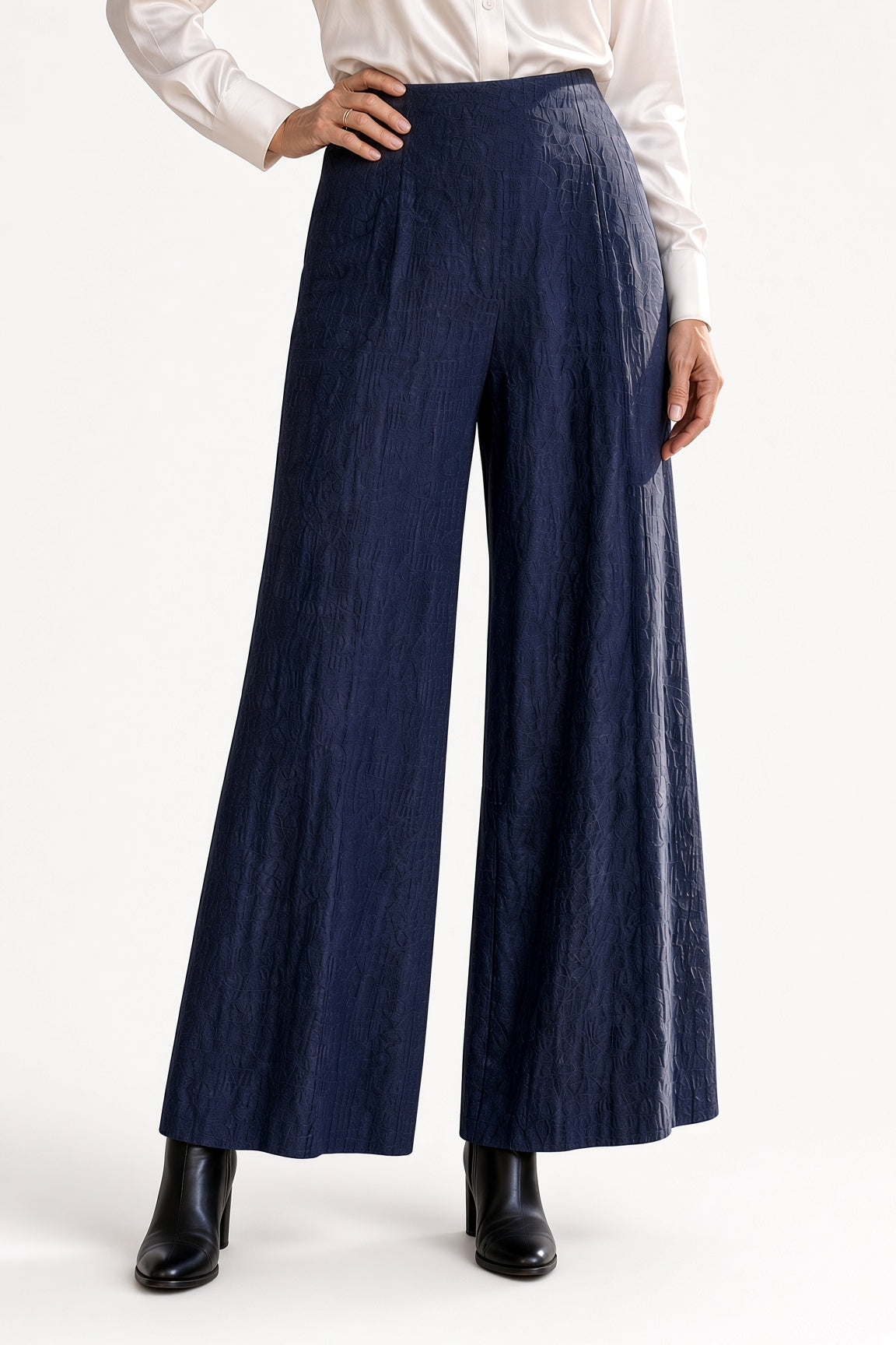 Pull On Aria 28" Pant