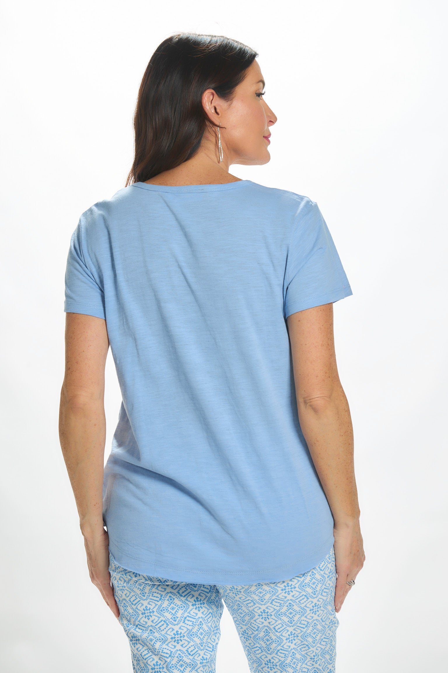 Back image of lulu b short sleeve stella tee in peri blue. 
