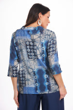Back image of Shana 3/4 sleeve crushed top with pocket. Blue printed top. 