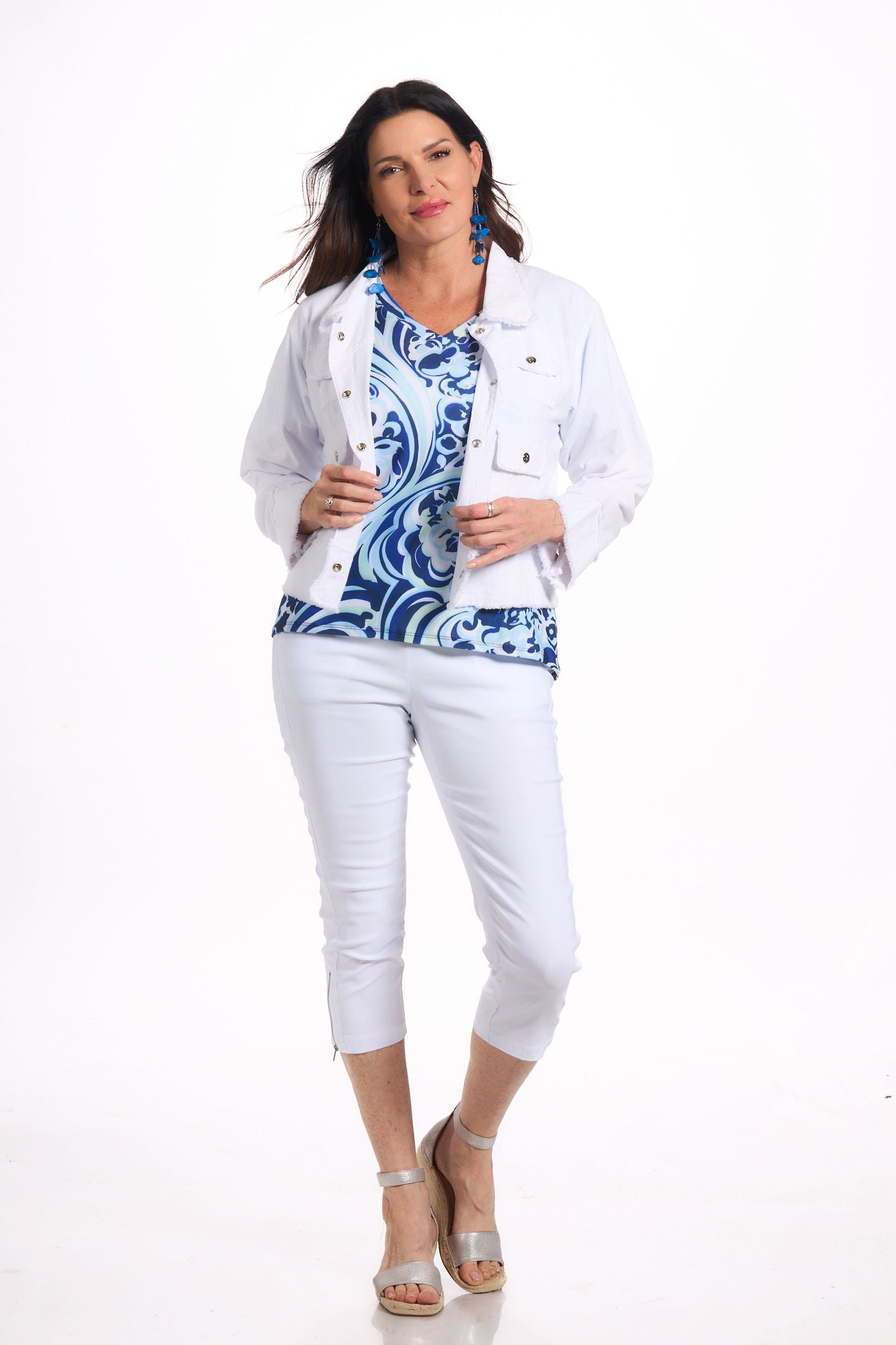 Front image of Fashque v neck printed top.