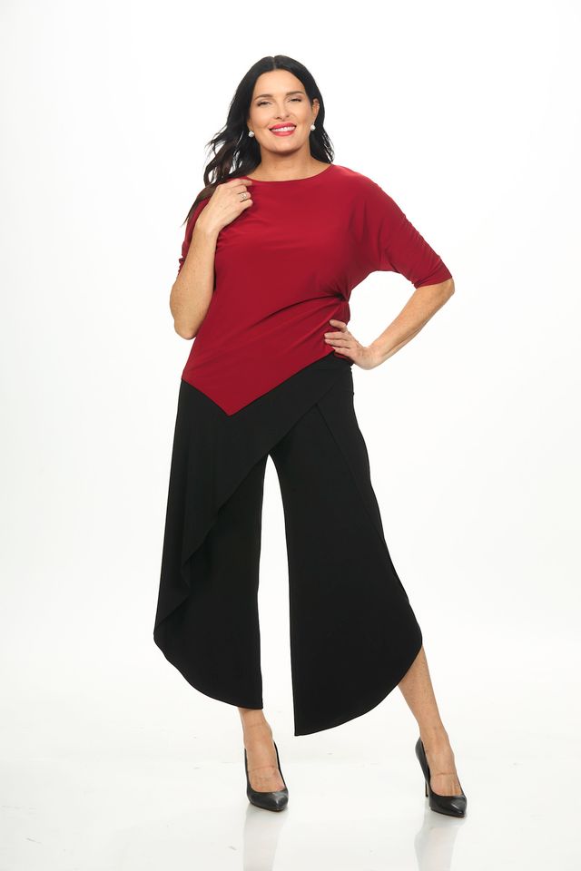 Front image of red knot top by picadilly.