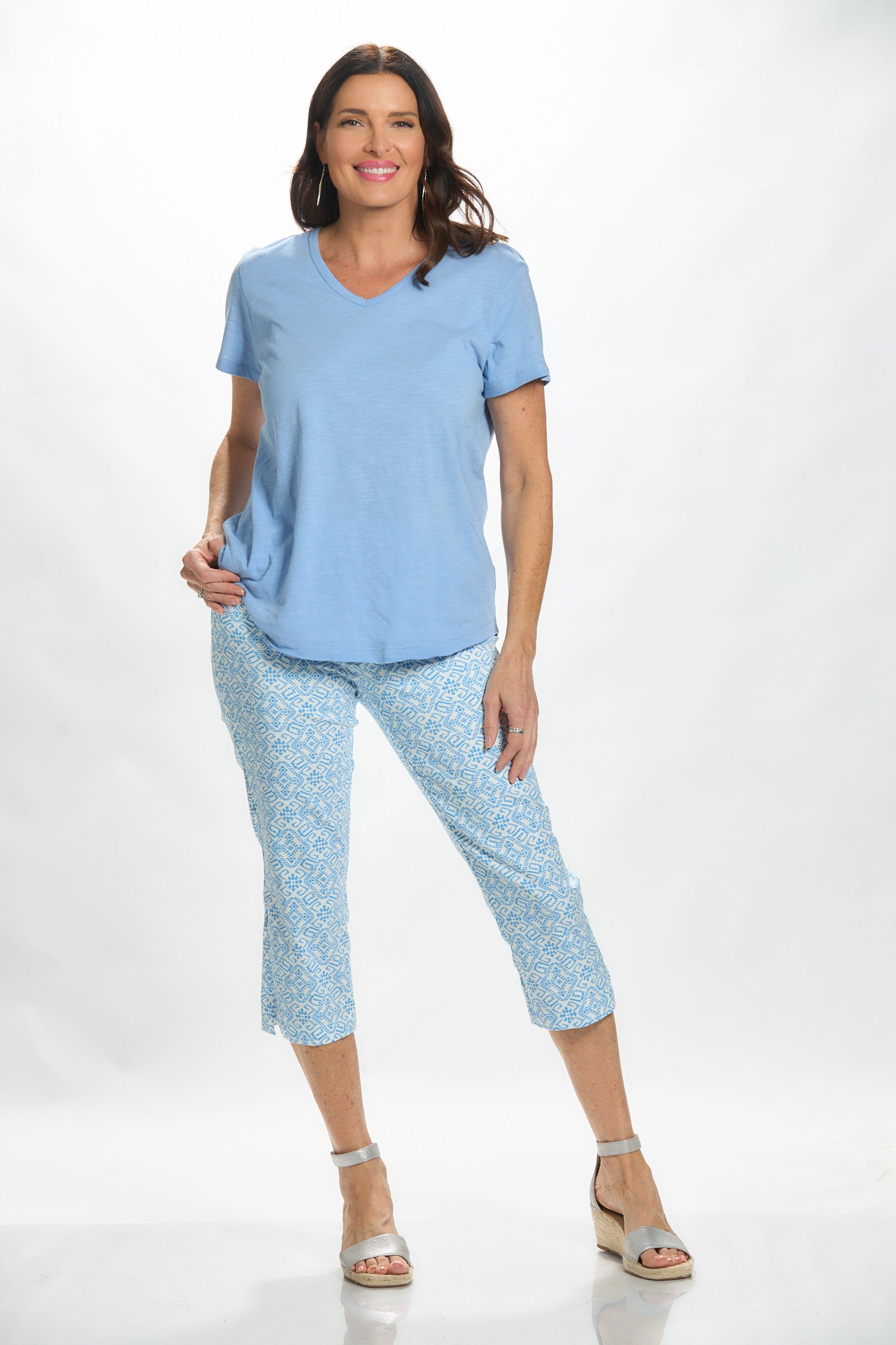 Front image of lulu b short sleeve stella tee in peri blue. 