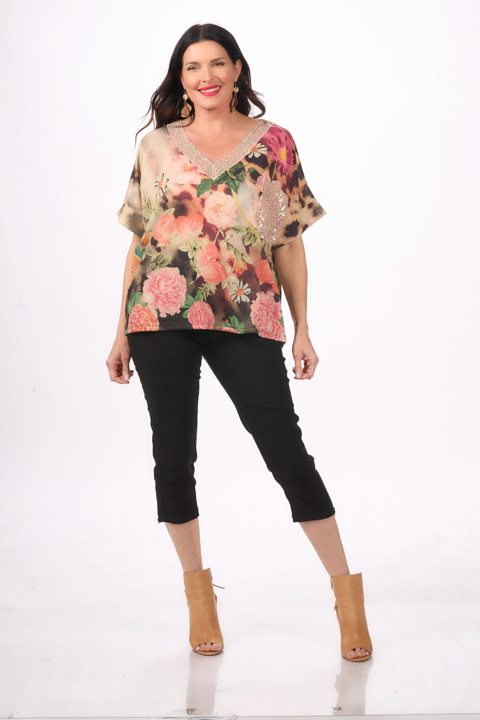 Front image of Made in Italy floral printed top. 