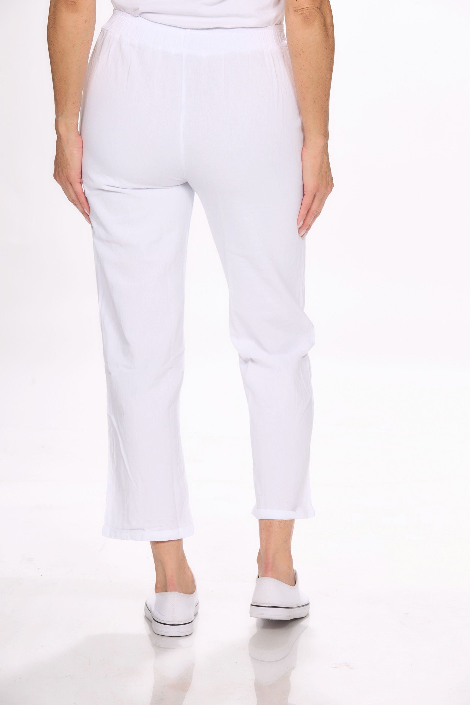 Back image of white pull on button detail pants by Giocam.