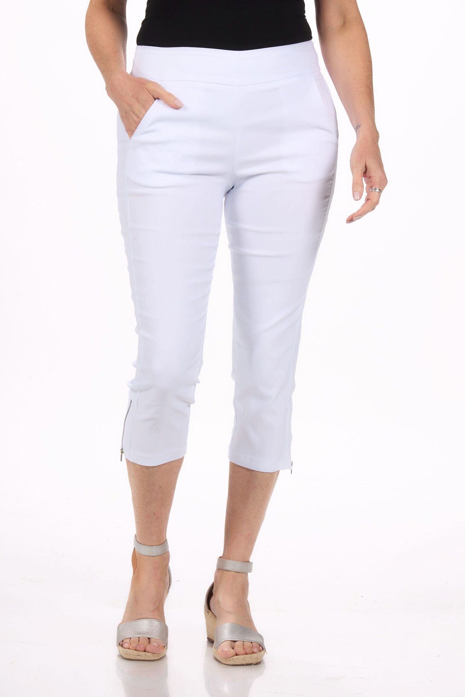 Front image of white pull on capri bottoms.