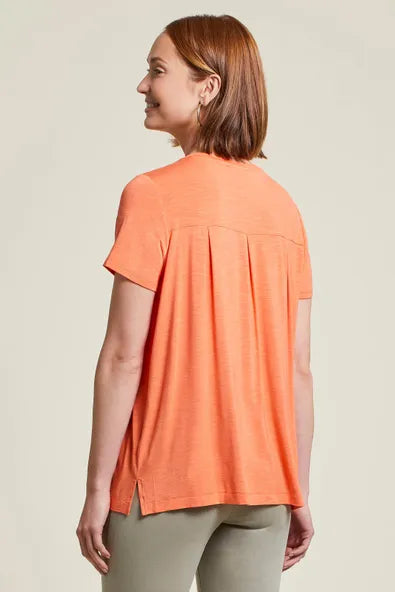 Short Sleeve Top with Back Pleat