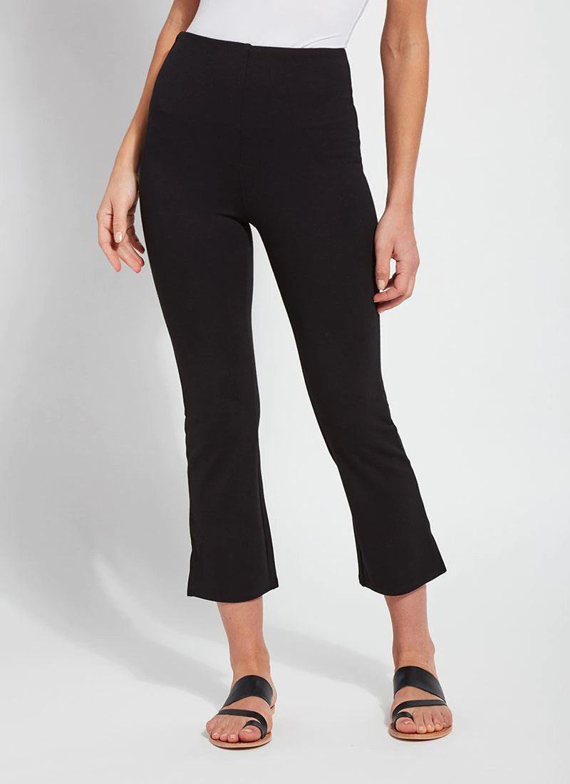 Lyssé Cropped Kick Flare in Black