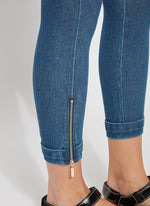 Zoomed view of Lysse pull on crop pant. Midwash blue pull on. 